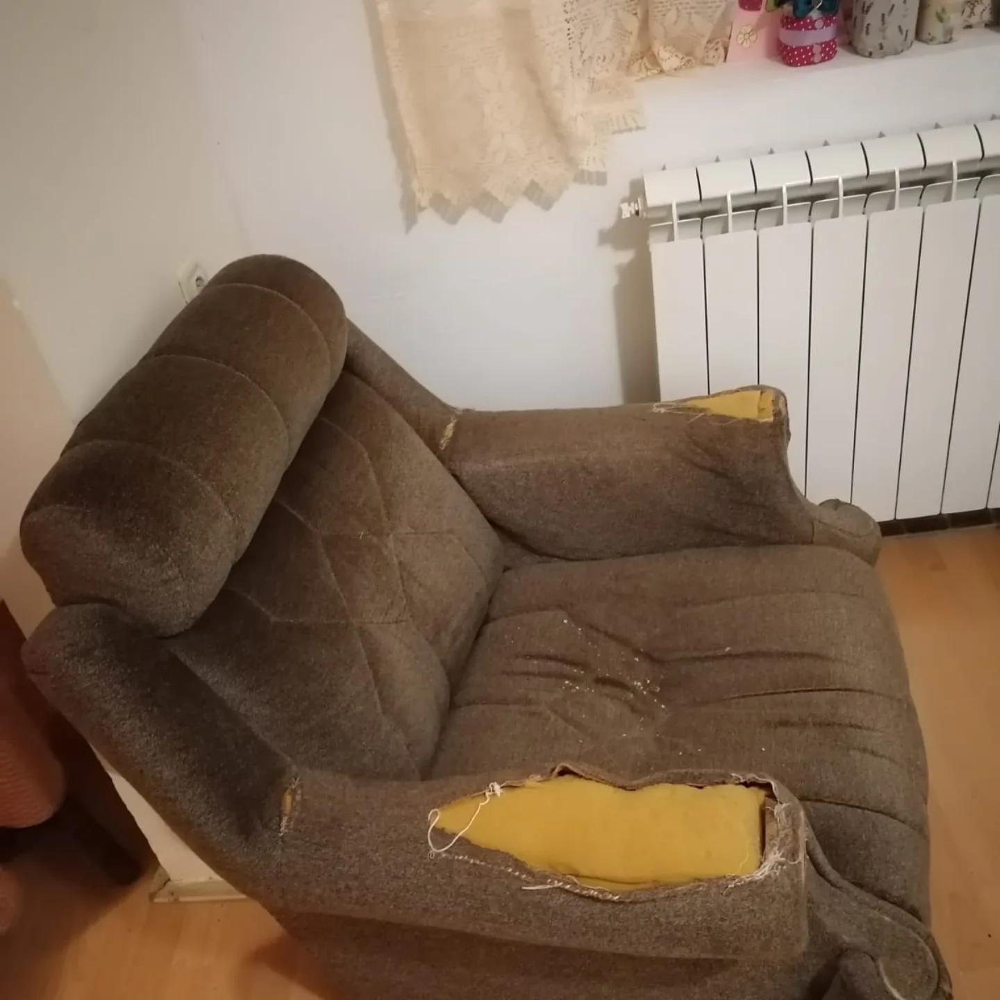 Tapacirani nameštaj Beograd